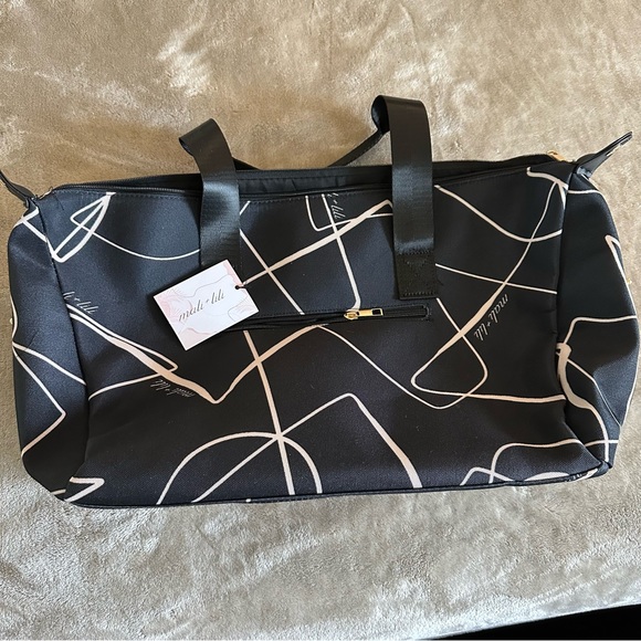 Mali & Lili Abstract Weekender Duffle - Picture 7 of 9